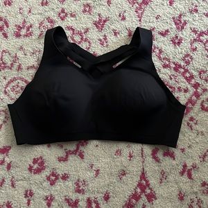 Lululemon Medium Impact Wireless Sports Bra